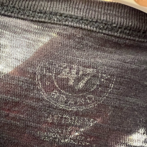 Chicago Cubs long sleeved T-shirt - Picture 2 of 3